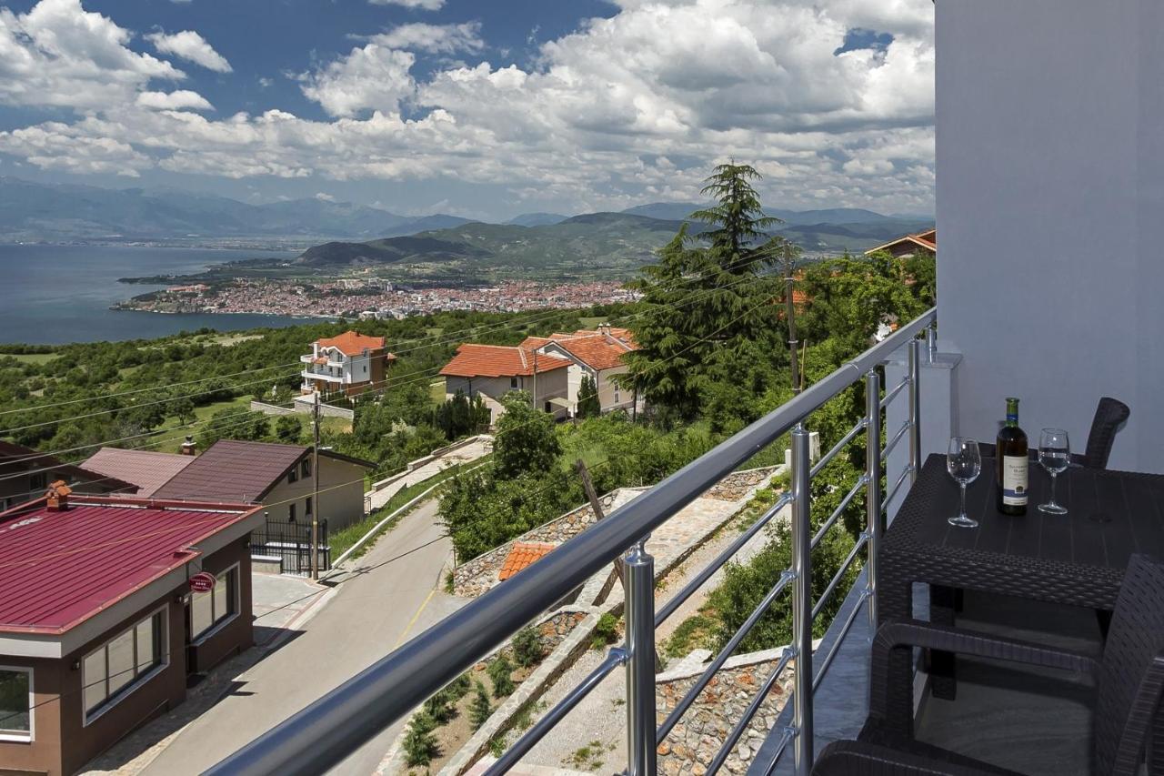 Velestovo View Apartments オフリド エクステリア 写真