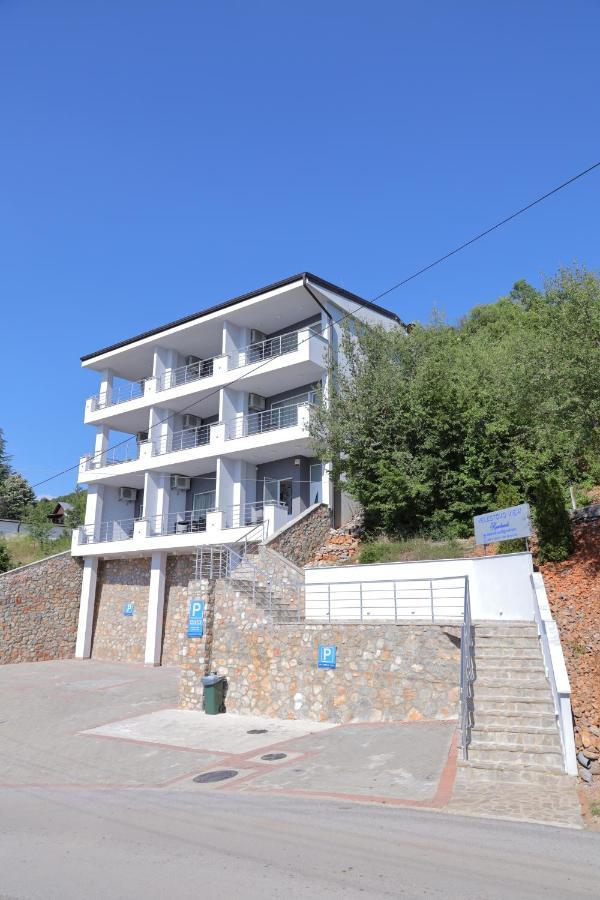 Velestovo View Apartments オフリド エクステリア 写真